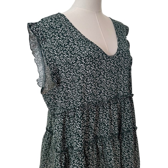 Women's 2X Green Floral Cap Sleeve Tiered PLUS Curvy Casual Relaxed Soft Blouse - Picture 3 of 7
